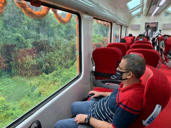 grasshopper yatra Image