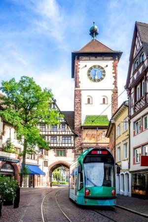 grasshopper yatra Image