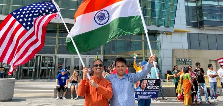 grasshopper yatra Image